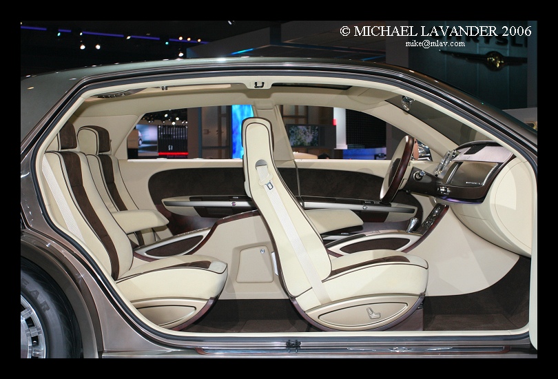 Chrysler Imperial b