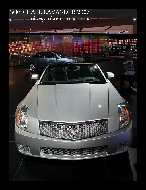 Cadillac XLR-V d