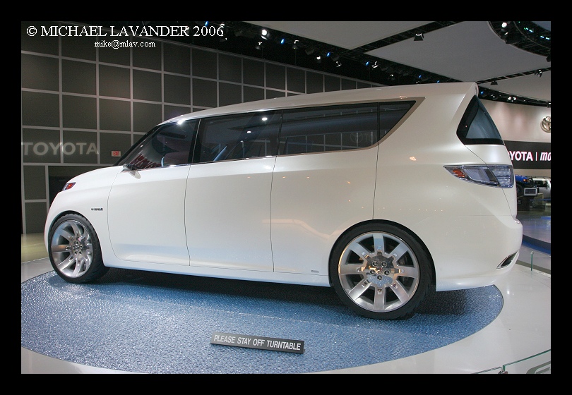 Toyota Hybrid a