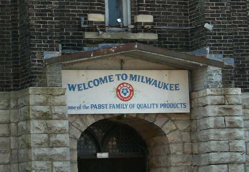 Milwaukee12